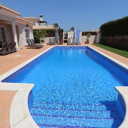 Vale Do Garrao Sleeps 8 With Pool Air Con And Wifi * Quinta do Lago